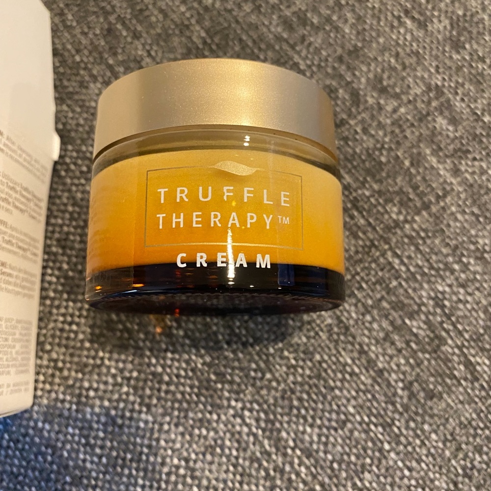 Skin & Co truffle therapy face cream